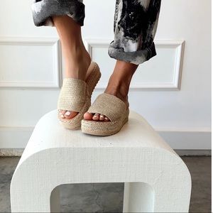 MATISSE SLIDES BRAND NEW